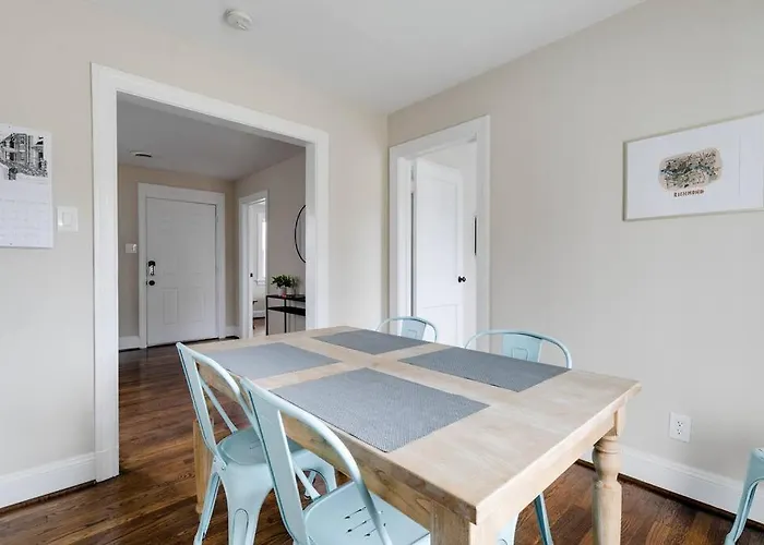 Rva Cottage Cozy & Spacious Near Downtown